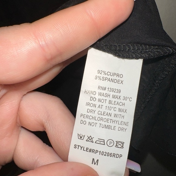 NWT DO+BE women’s black silky soft tank top lightweight - Picture 2 of 7